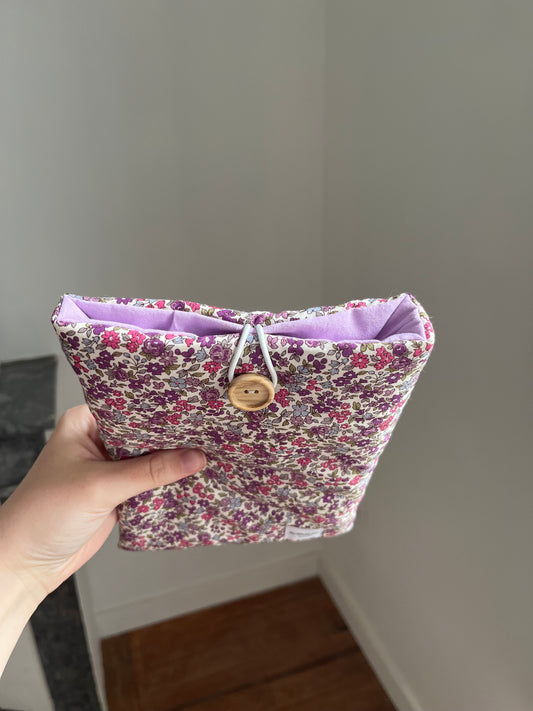 Pochette à livre de poche violette