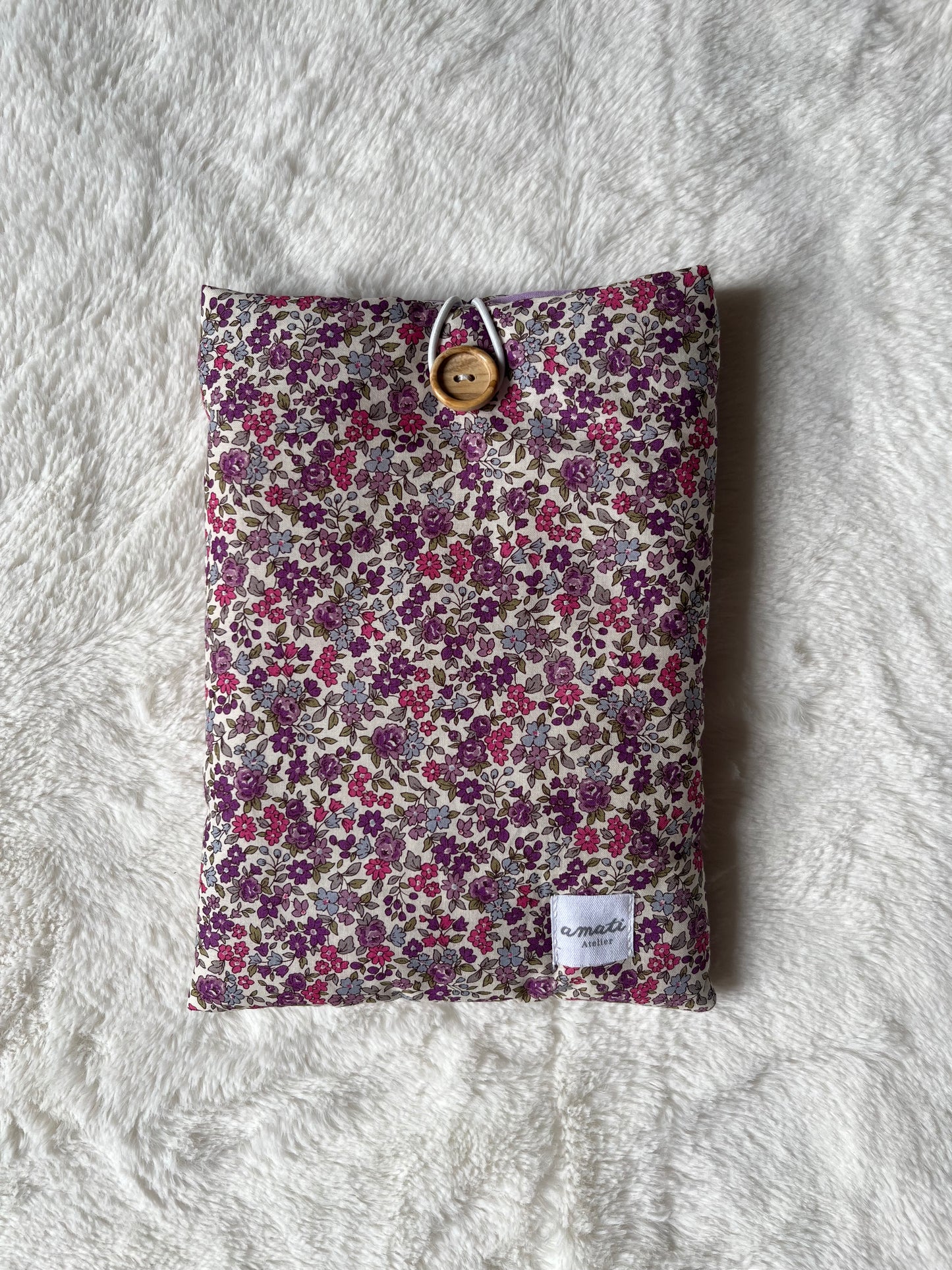 Pochette à livre de poche violette