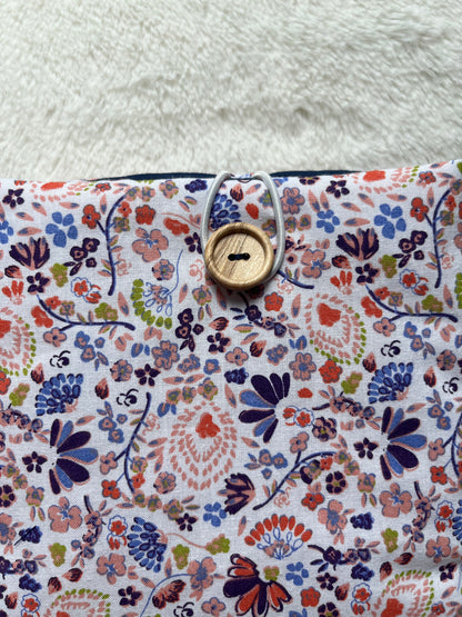 Pochette à livre de poche fleurs sauvages