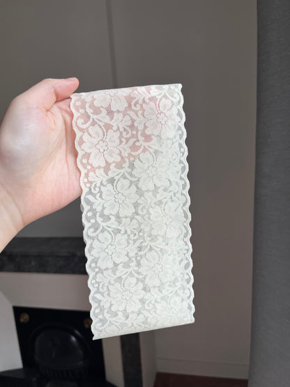 Bandeau en dentelle fleur de coton